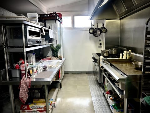 Popular Adelaide Hills Café – Littlehampton, SA