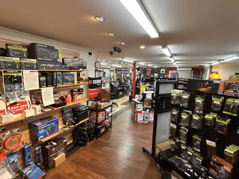 UNDER OFFER - Automotive Workshop for Sale Specialised in 4WD – Burwood, VIC