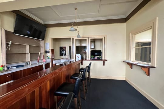 Cricket Club Hotel -Historic charm - Country hospitality - Endless potential.