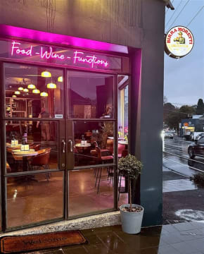 Premium restaurant and function venue, Kew