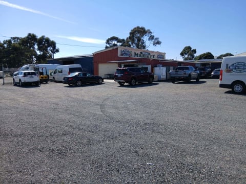 Freehold Groceries and Wholesale Fruit & Vegetables business for sale AF1525