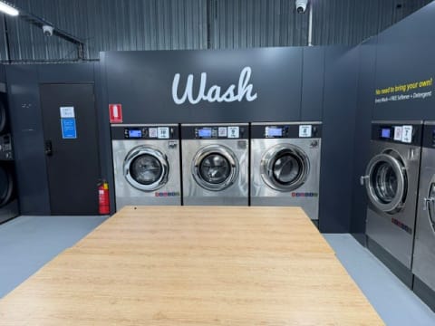 ​24 hour Fully Automated CBD Laundromat $350,000