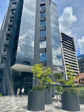 Moqofuk1glrpmh3yhhwp