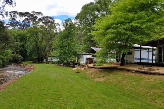 Harrietville Caravan Park - Established leasehold caravan park at the foot of the Victorian Alps