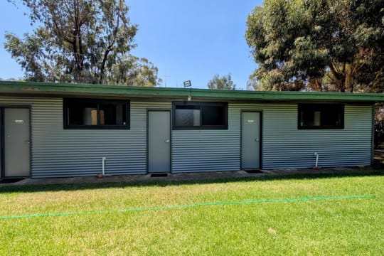 Post Office Hotel & Caravan Park