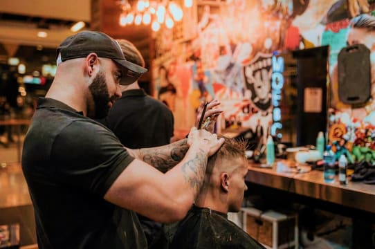 Highly Profitable Barber Shop for Sale Near Pakenham Shopping Centre [26...