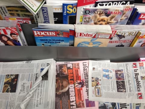 Newsagent, Gift Cards and Stationary Shop |Prime Location| [2304051]