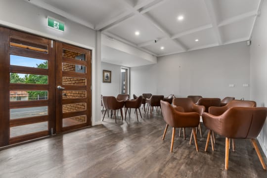 RARE FREEHOLD HOSPITALITY OPPORTUNITY IN ORANGE’S GROWING EASTERN CORRIDOR - 153HF