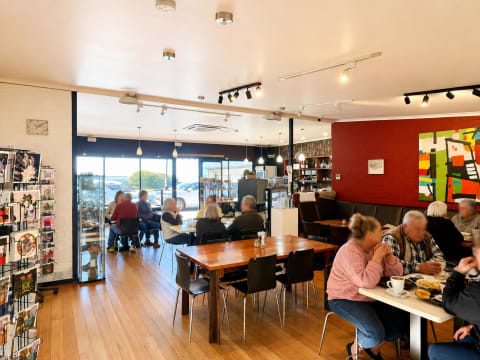 Sea Change Established Swansea Licensed Cafe Huge Growth Potential Turnover $13K Weekly