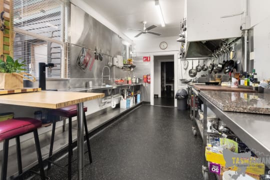 EXTRAORDINARY OPPORTUNITY RENOVATED 10 ROOM HOTEL & RESTAURANT, BAR & BOTTLESHOP