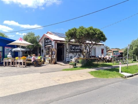 Tanash Coffee and Waffles - San Remo
