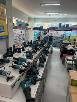 LIMO’S MITRE 10 HARDWARE & RURAL SUPPLIES FOR SALE - NEW PRICE