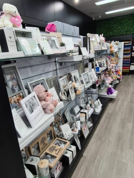 EASTSIDE OF BRISBANE NEWSAGENCY GIFT SHOP FOR SALE