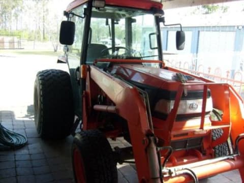 EXCAVATION BUSINESS WITH EXCELLENT EQUIPMENT - BE QUICK, HAS BEEN PRICED TO SELL