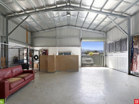 Canineology Centre | Established Doggy Day Care, Dog Grooming & Pet Transport Business - For Sale...