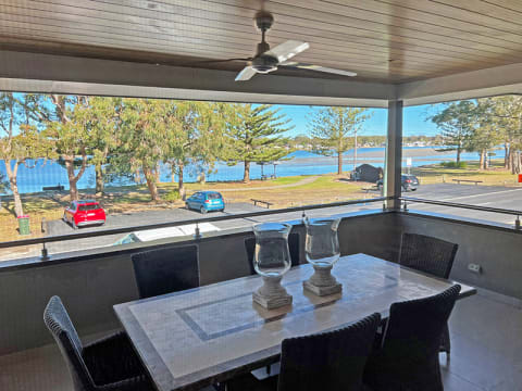 Motel for Sale - Prime Mid North Coast Location - Pristine Inspection