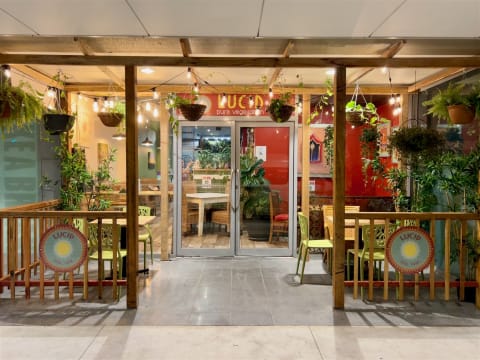 Thriving Vegetarian Restaurant with Beautiful Fit-out