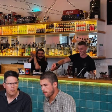 ALL OFFERS CONSIDERED - TACOS Y LIQUOR GEELONG FOR SALE