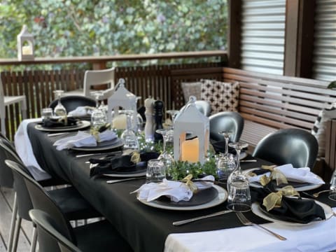 Profitable Fully Managed Modern Australian Restaurant - Whitsunday Islands