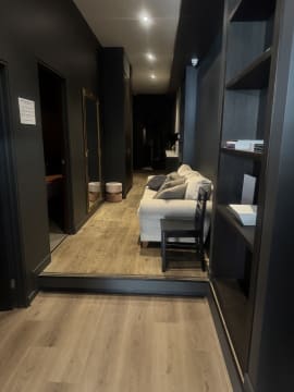 High Class Massage Parlour – Hawthorn, VIC