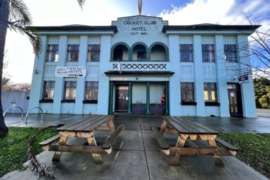 UNDER OFFER - Cricket Club Hotel