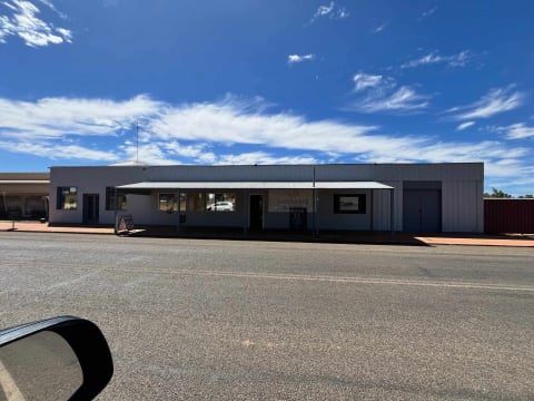 Nbybrhb3gn3d8w3bllgw