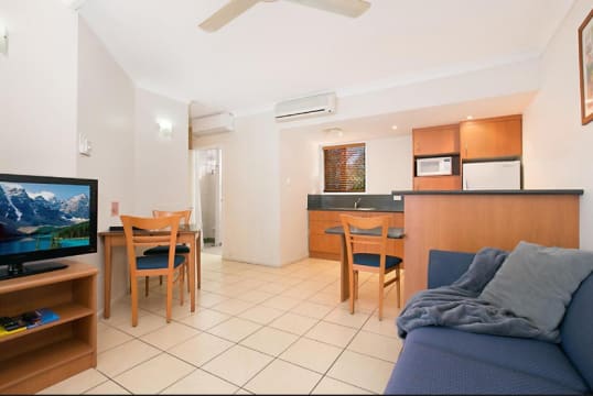 Freehold or Leasehold Motel for Sale in Gladstone