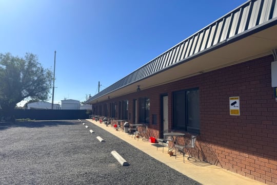 UNDER CONTRACT - Nicholas Royal Motel, Hay NSW - 1P0535