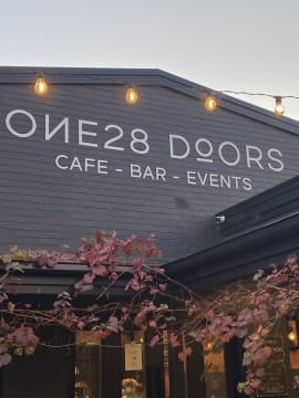 HOSPITALITY & EVENTS VENUE FOR SALE