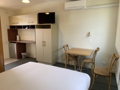 EXPRESSIONS OF INTEREST - 2889MF