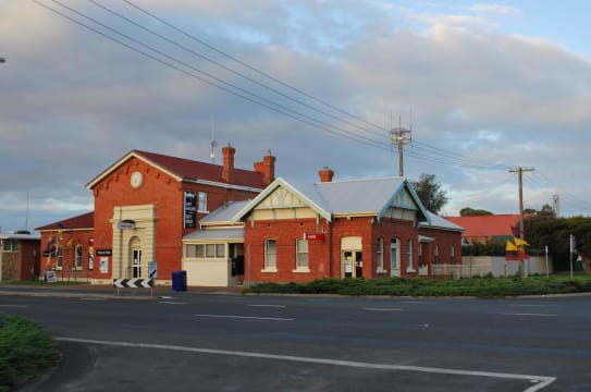 Post Office   310 boxes.  2 bedrooms