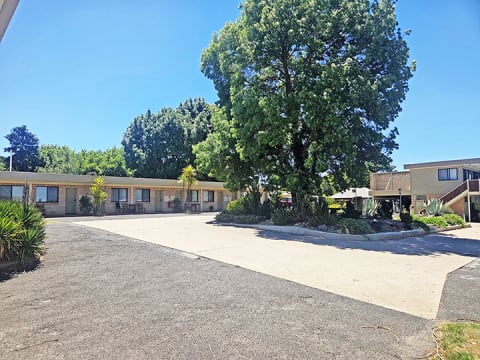 Motel For Sale - Central West Region - Vibrant Country Town