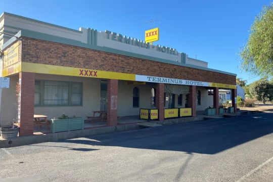 Terminus Hotel - A Big Country Hotel