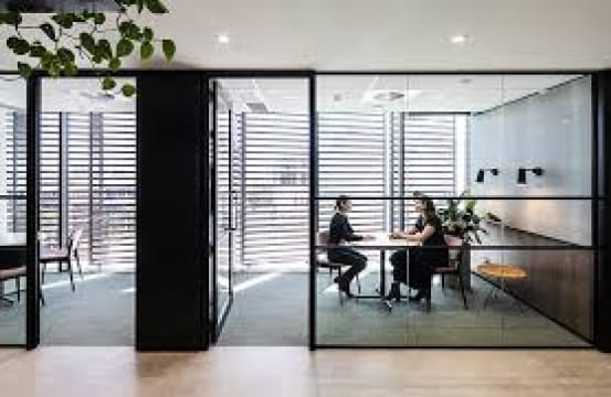 Nhjeebuaiefvexr8bvv7