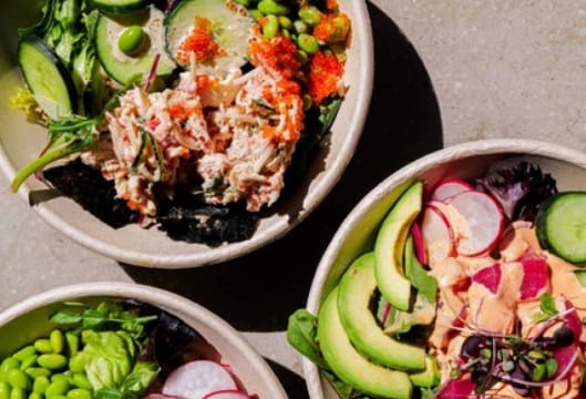 Prime Located Fresh Food Takeaway Opportunity Hugh potential! (Our Ref: V2109)