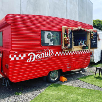 DJ'S DONUTS & SHAKES - LOW OVERHEADS