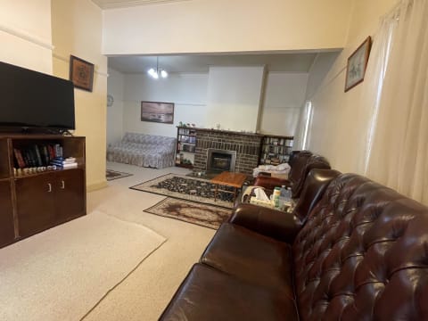 POST OFFICE + HOME RESIDENCE  +  85K INCOME - REDUCED PRICE