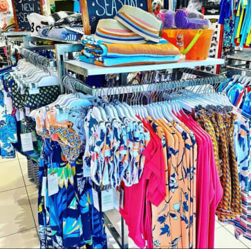 URGENT SALE : Iconic Children's Boutique in Coastal Paradise