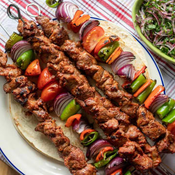 Established Shawarma & Grill business with 660k revenue and 245k owner-operator potential profit