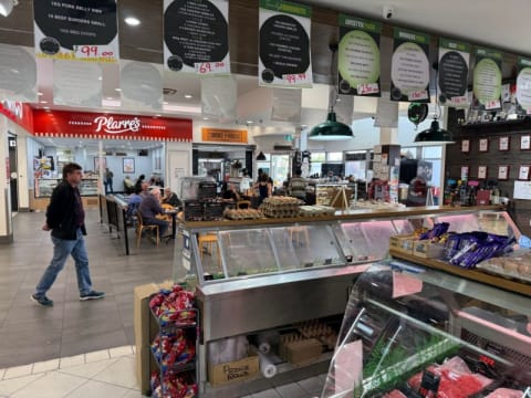 Paddy's Meats - Bundoora (IWR2434)
