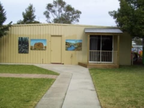 NOT JUST A BUSINESS BUT A CASUAL WAY OF LIFE! -  INCLUDES RESIDENCE & BUSINESS!