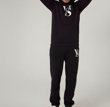 Online Clothing / Fashion Brand  Saint Vogue – National Opportunity