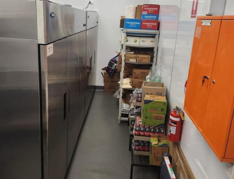 Subway Hyperdome, Back on the Market! Major Shopping Centre! Priced to Sell! Ideal first store!