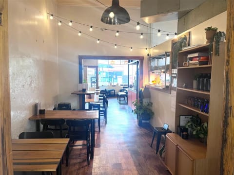 Hey Buddy Cafe | Highly Rated, Established Business