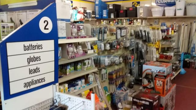 Successful, well-established Freehold Hardware store, food retail and residence