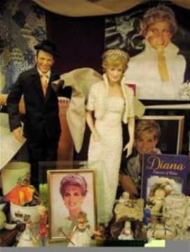 Dollykissangel - DOLL MUSEUM