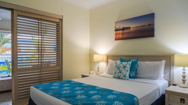 Live, Work & Earn in Paradise – Port Douglas Management Rights