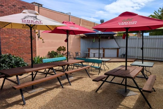 Murray River One Pub Town - Railway Hotel, Strathmerton Vic