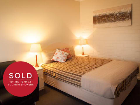 A RARE FIND SO CLOSE TO MELBOURNE - 2126ML