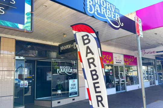 LEASEHOLD - Morv The Barber, Corowa NSW - 1P0587